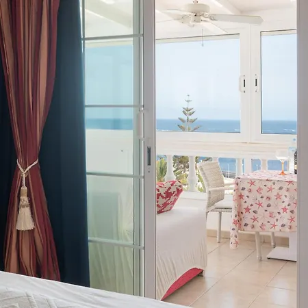 Gina Y Vista Oceano 公寓 *